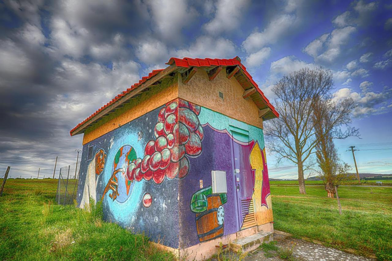 Condrieu Comme A La Maison Buitenkant foto